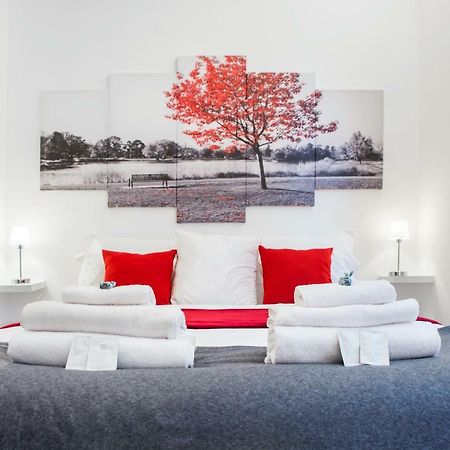 Tourist House Bologna - Fringe - Self Check-In Apartamento Exterior foto
