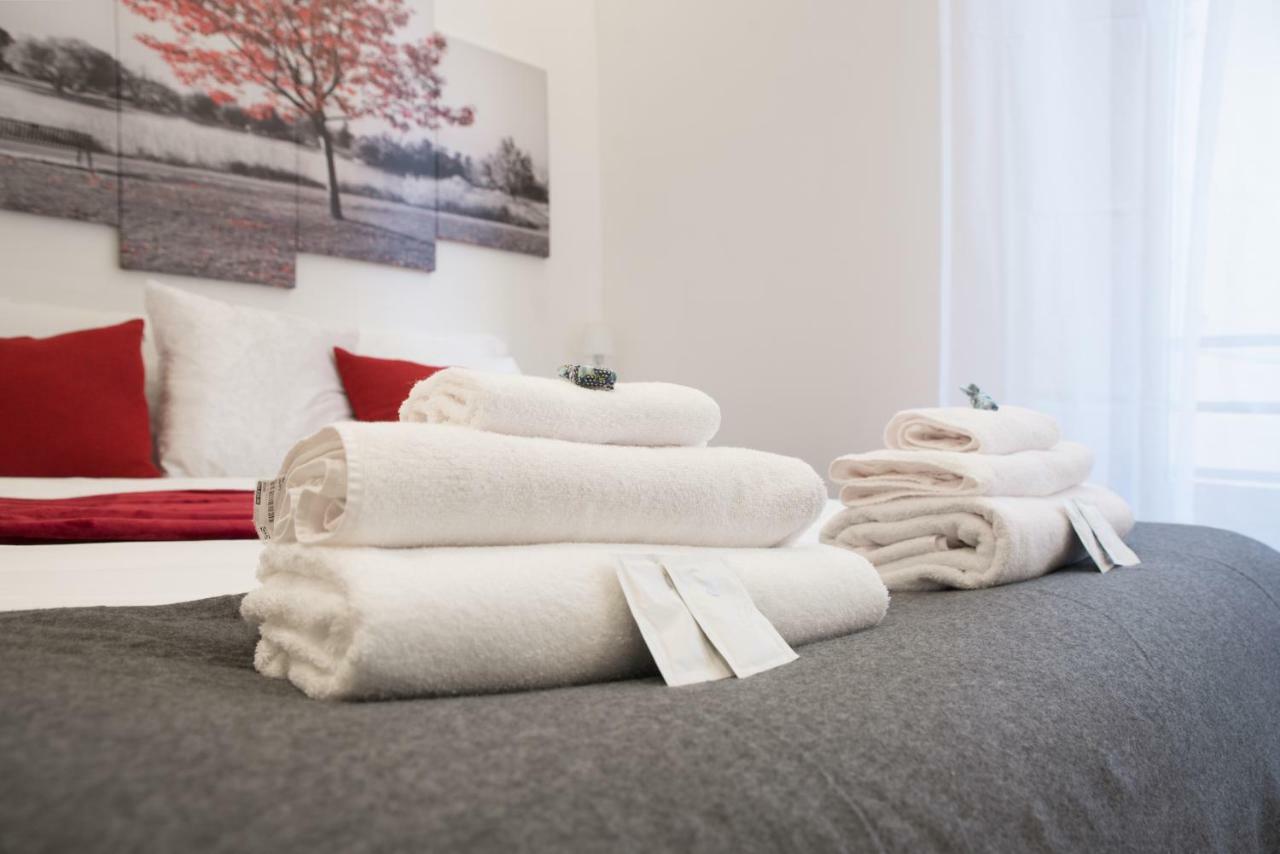 Tourist House Bologna - Fringe - Self Check-In Apartamento Exterior foto